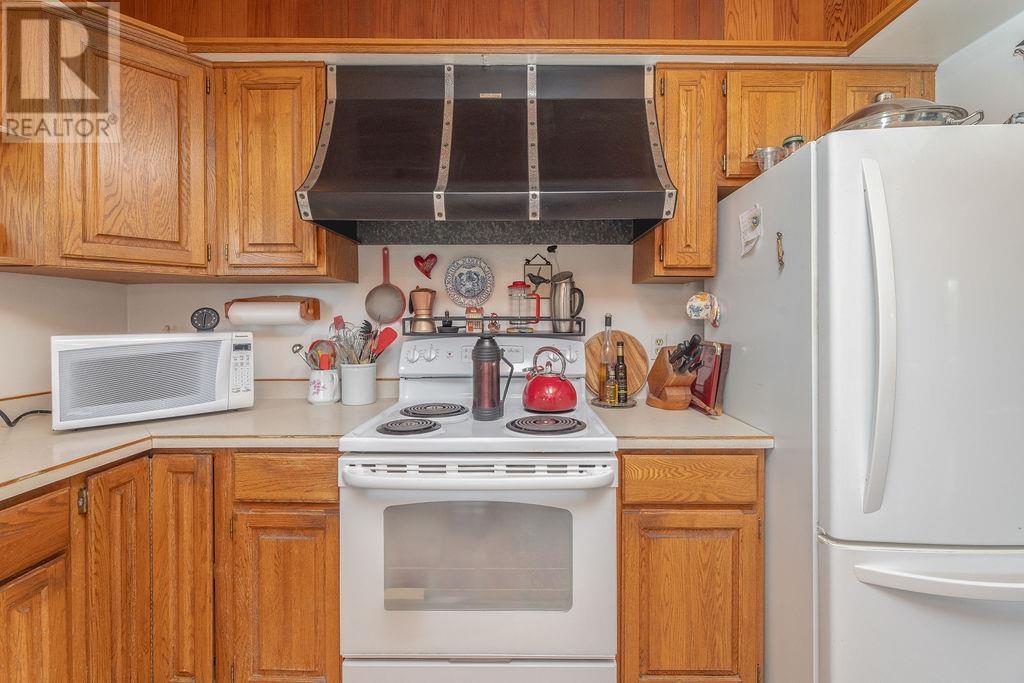 483 Sargent Road, Gibsons, British Columbia  V0N 1V9 - Photo 13 - R2997325