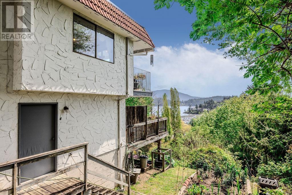 483 Sargent Road, Gibsons, British Columbia  V0N 1V9 - Photo 33 - R2997325