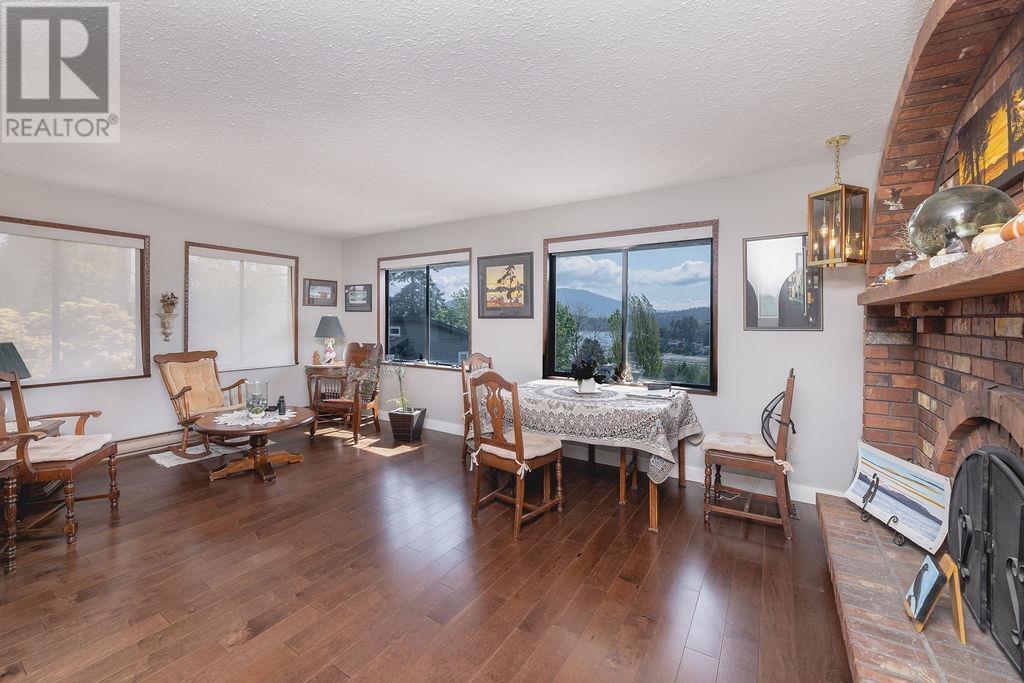 483 Sargent Road, Gibsons, British Columbia  V0N 1V9 - Photo 6 - R2997325