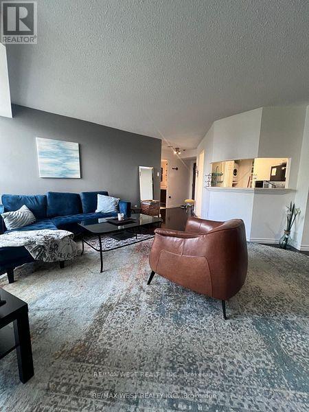 407 - 50 Kingsbridge Garden Circle, Mississauga, Ontario  L5R 1Y2 - Photo 3 - W12119055