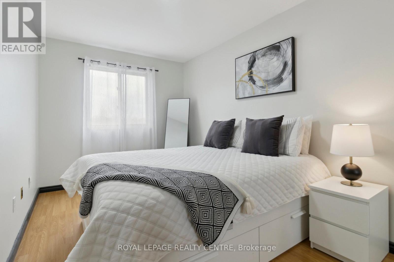 214 - 2001 Bonnymede Drive, Mississauga, Ontario  L5J 4H8 - Photo 22 - W12119104