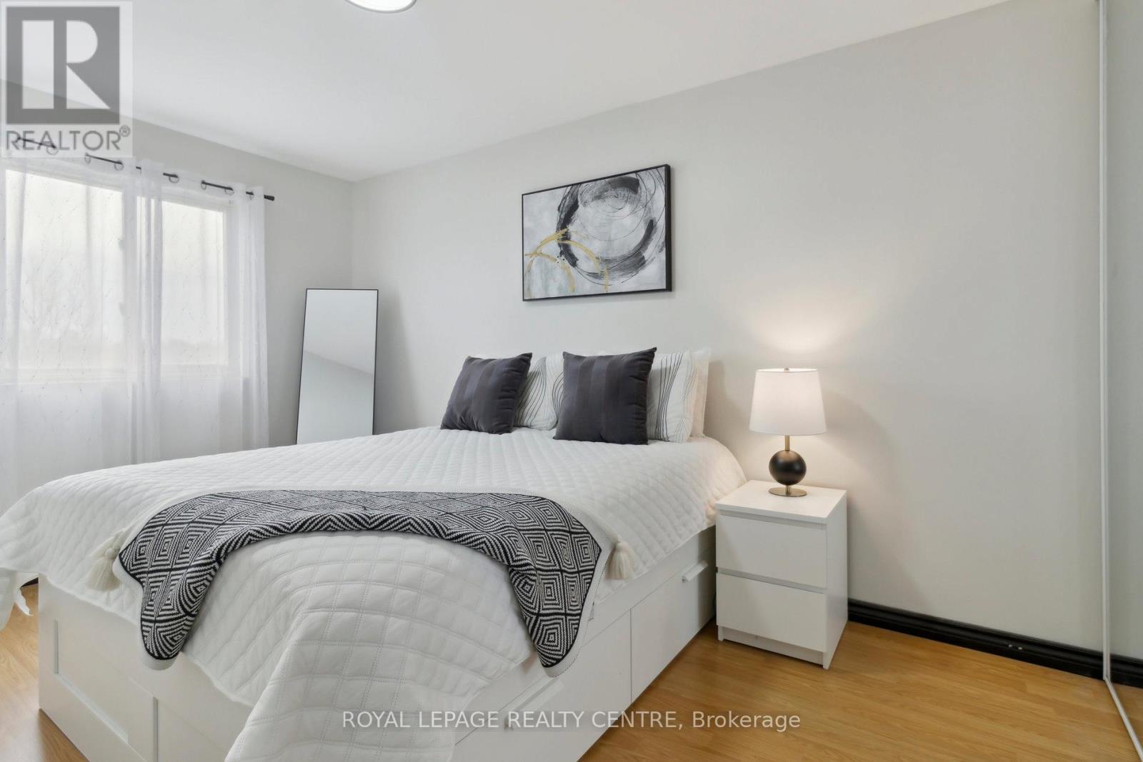 214 - 2001 Bonnymede Drive, Mississauga, Ontario  L5J 4H8 - Photo 24 - W12119104