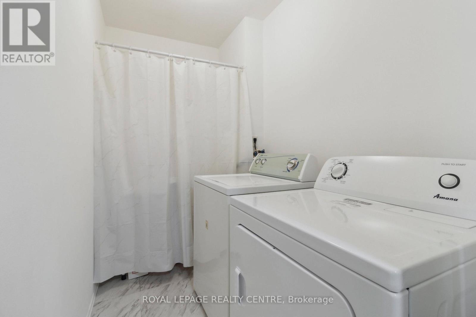 214 - 2001 Bonnymede Drive, Mississauga, Ontario  L5J 4H8 - Photo 28 - W12119104