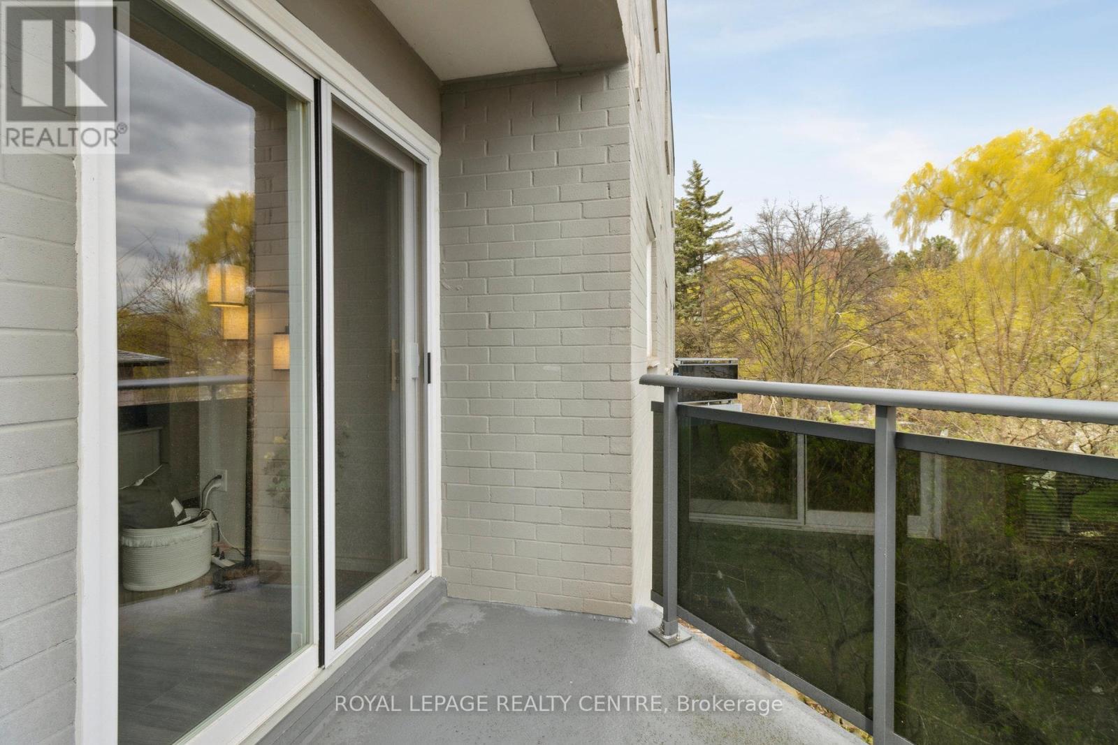 214 - 2001 Bonnymede Drive, Mississauga, Ontario  L5J 4H8 - Photo 29 - W12119104