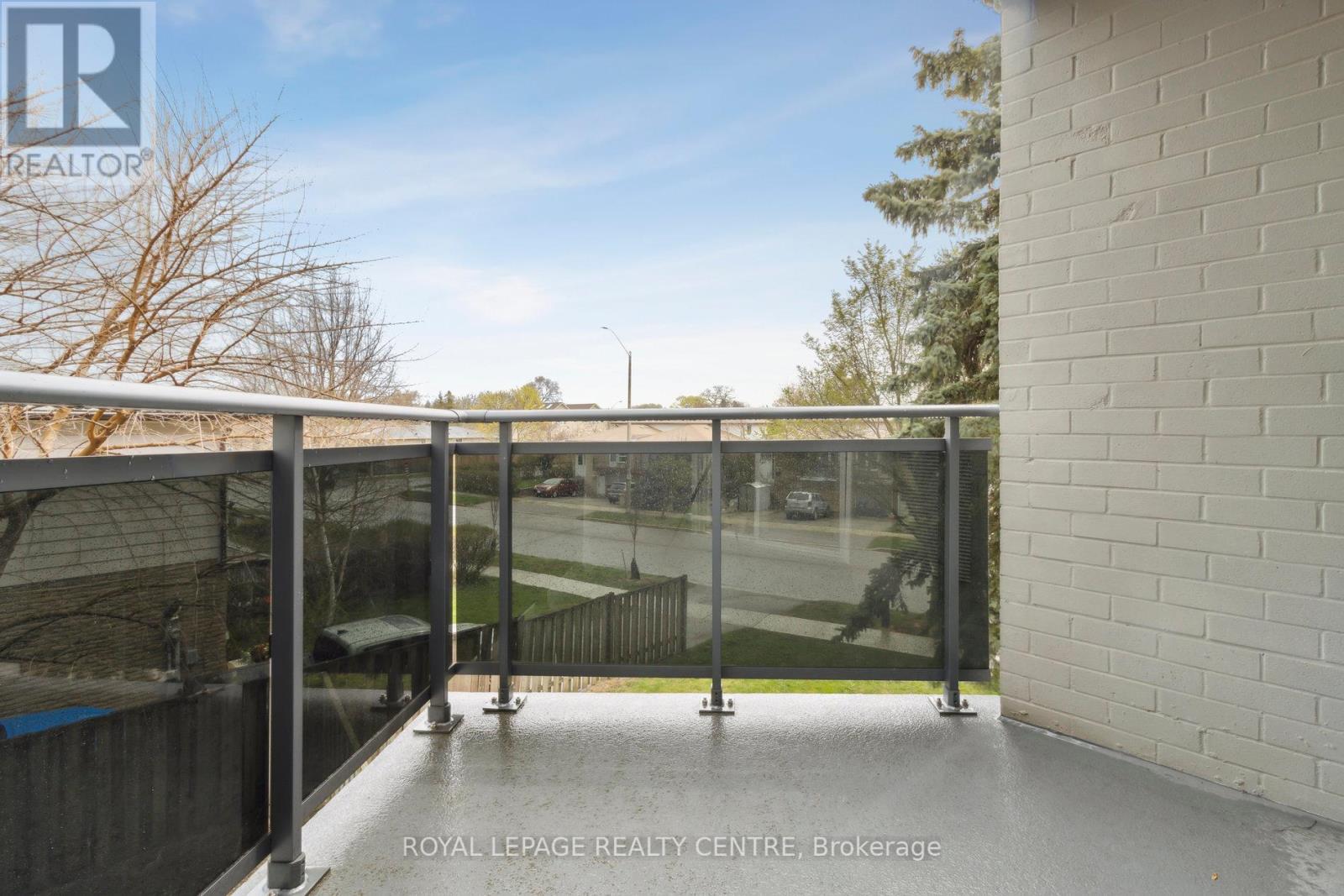 214 - 2001 Bonnymede Drive, Mississauga, Ontario  L5J 4H8 - Photo 30 - W12119104