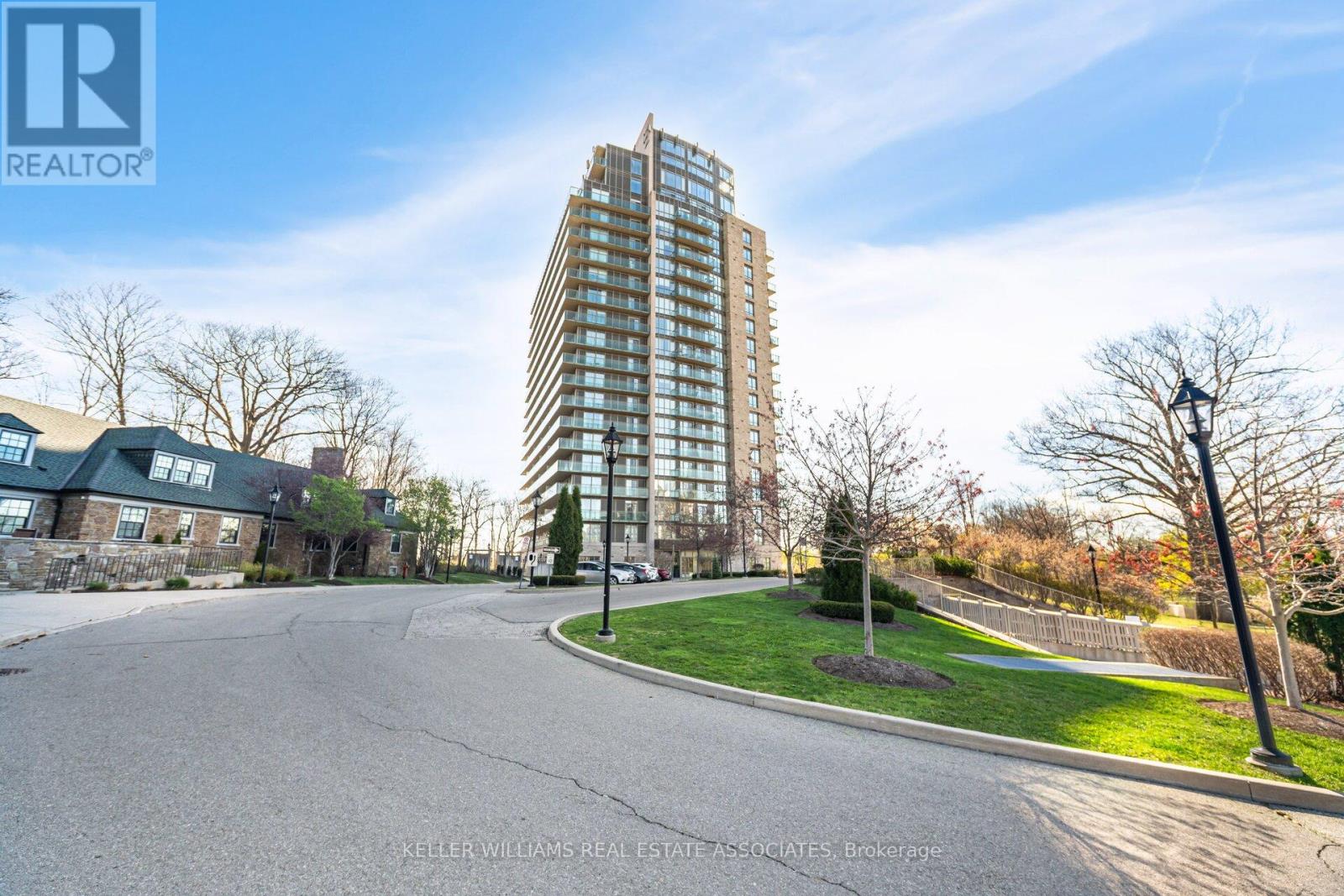 1704 - 1665 THE COLLEGEWAY WAY, mississauga (erin mills), Ontario