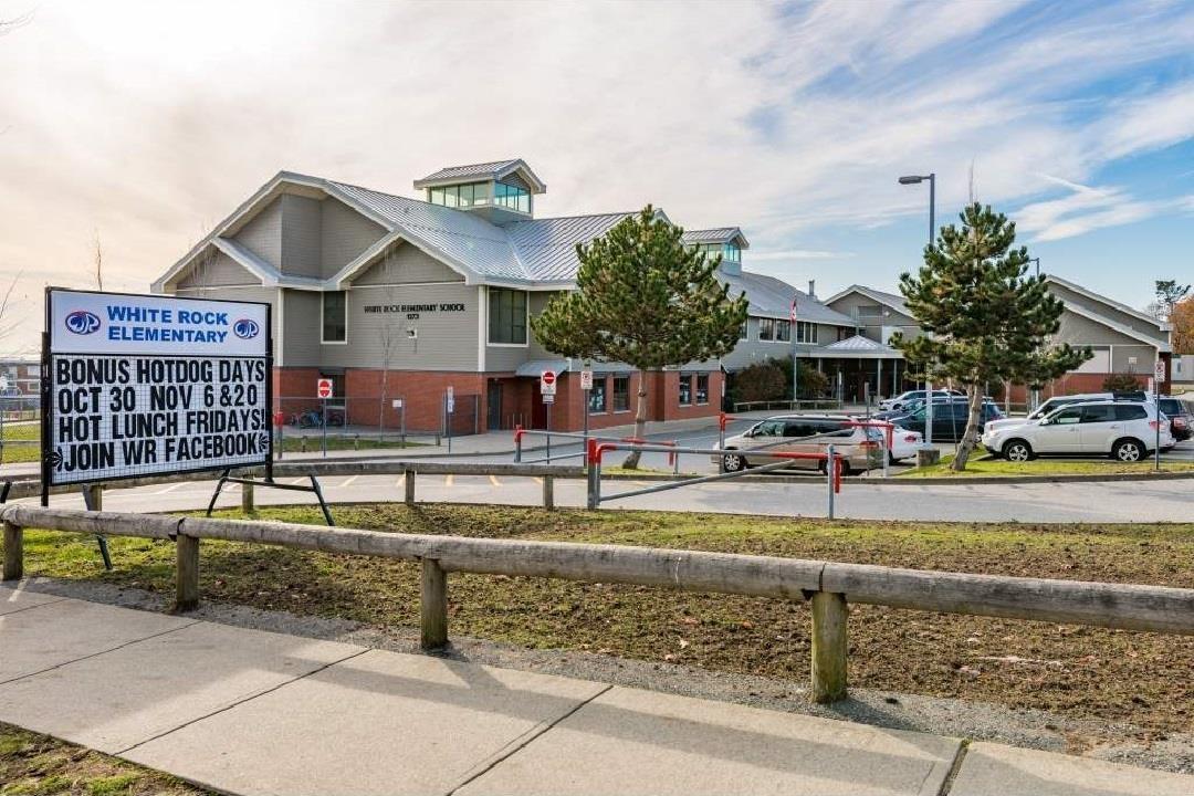 702 15466 North Bluff Road, White Rock, British Columbia  V4B 3G1 - Photo 32 - R2996599