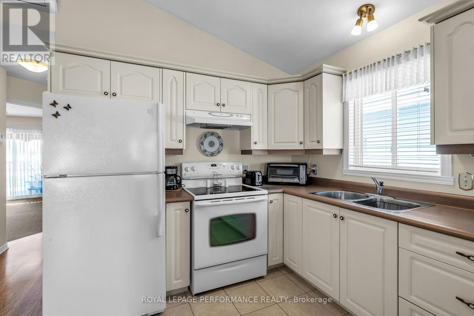 1521 Frank Court, Cornwall, Ontario  K6H 7N7 - Photo 12 - X12119307