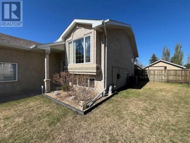 Property at 20 Ahlstrom Close image 4