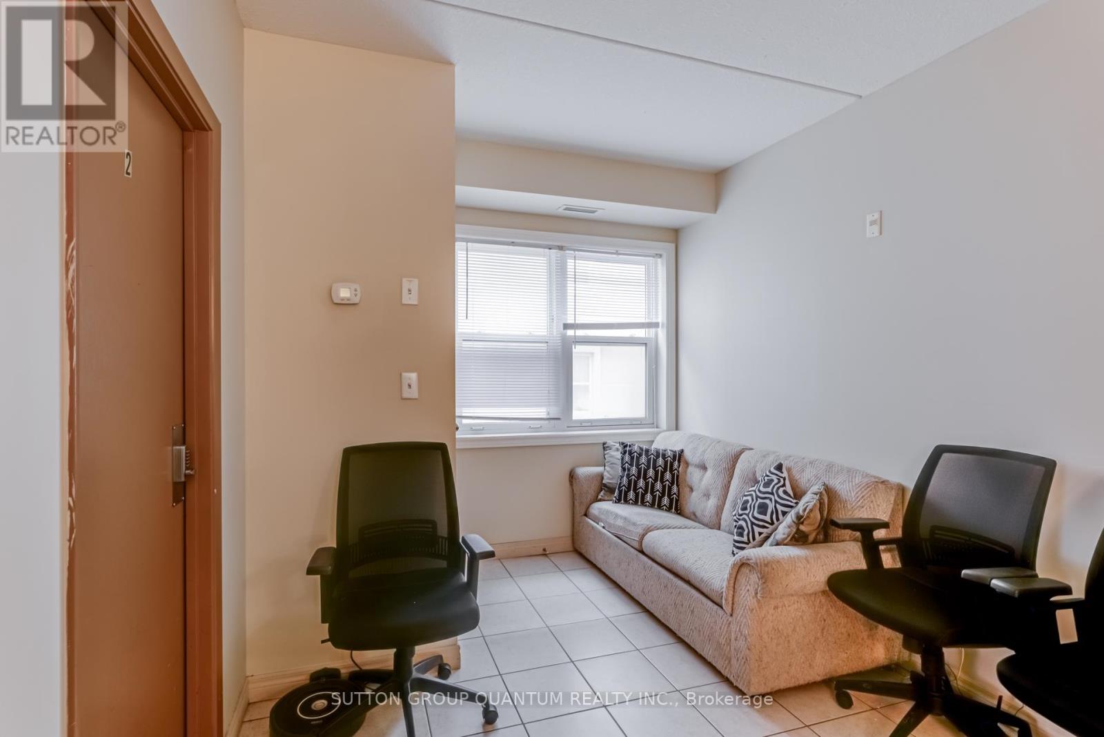 204 - 253 Lester Street, Waterloo, Ontario  N2L 3W6 - Photo 11 - X11906994