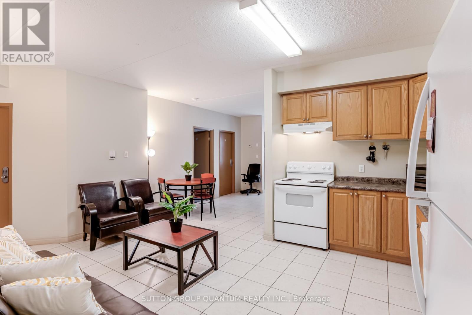 204 - 253 Lester Street, Waterloo, Ontario  N2L 3W6 - Photo 8 - X11906994