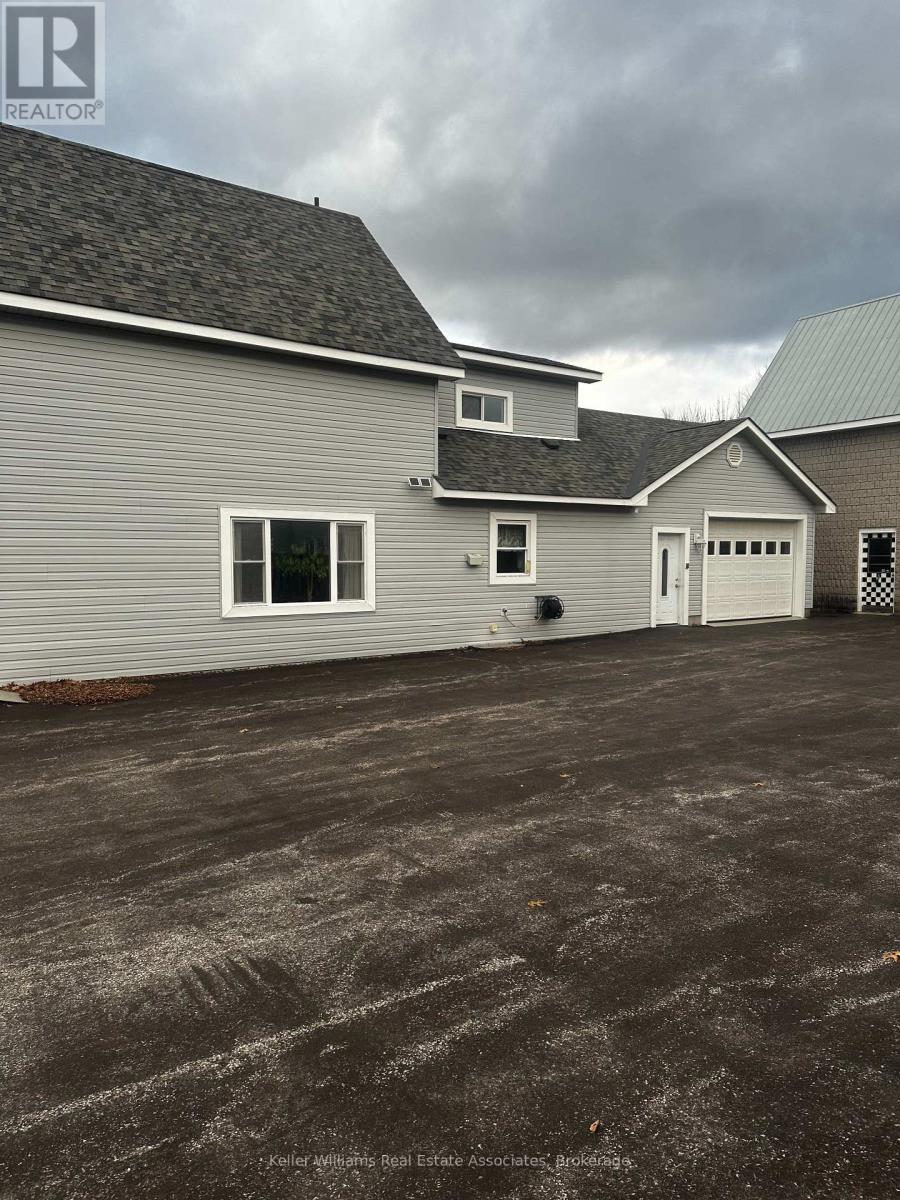860 Muskoka Road S, Gravenhurst, Ontario  P1P 1K3 - Photo 24 - X11920332