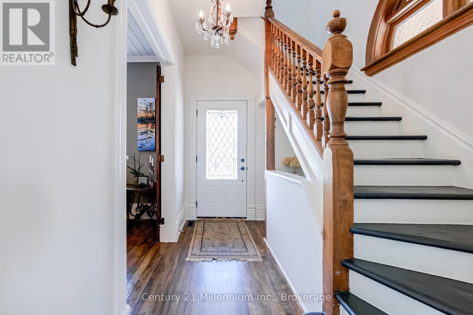 439 Birch Street, Collingwood, Ontario  L9Y 2W4 - Photo 4 - S12119285