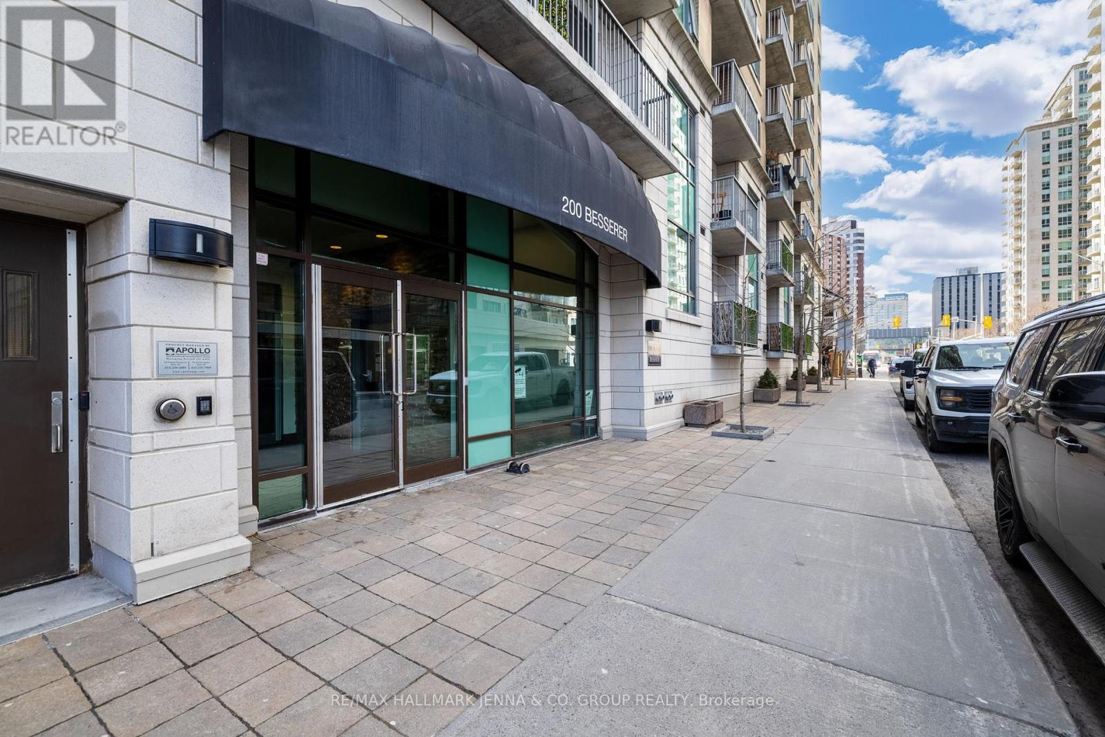 1104 - 200 Besserer Street, Ottawa, Ontario  K1N 0A7 - Photo 2 - X12033085