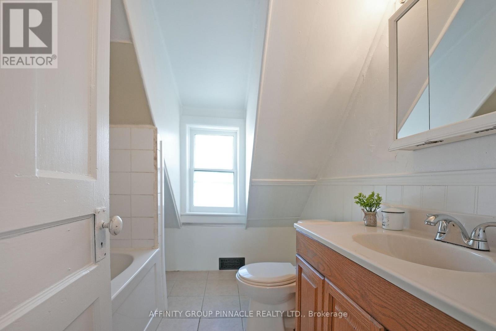 113 Durham Street W, Kawartha Lakes, Ontario  K9V 2R3 - Photo 17 - X11983324