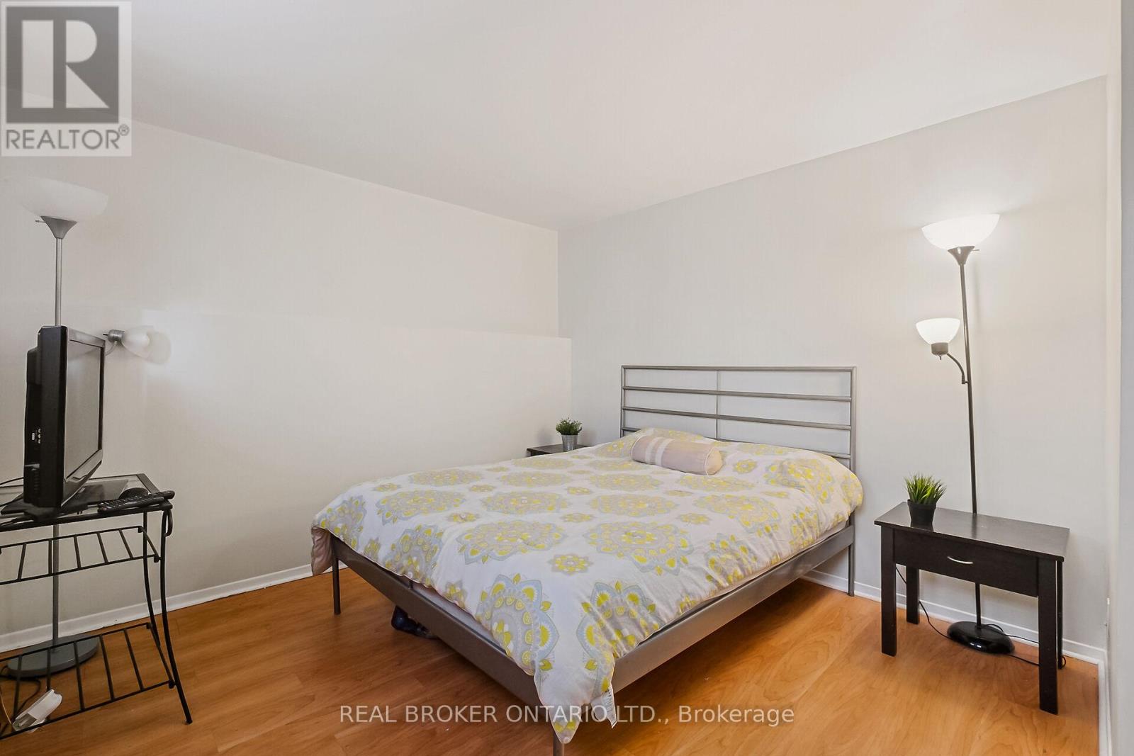 61 Pixley Private, Ottawa, Ontario  K1G 4C3 - Photo 19 - X12113252