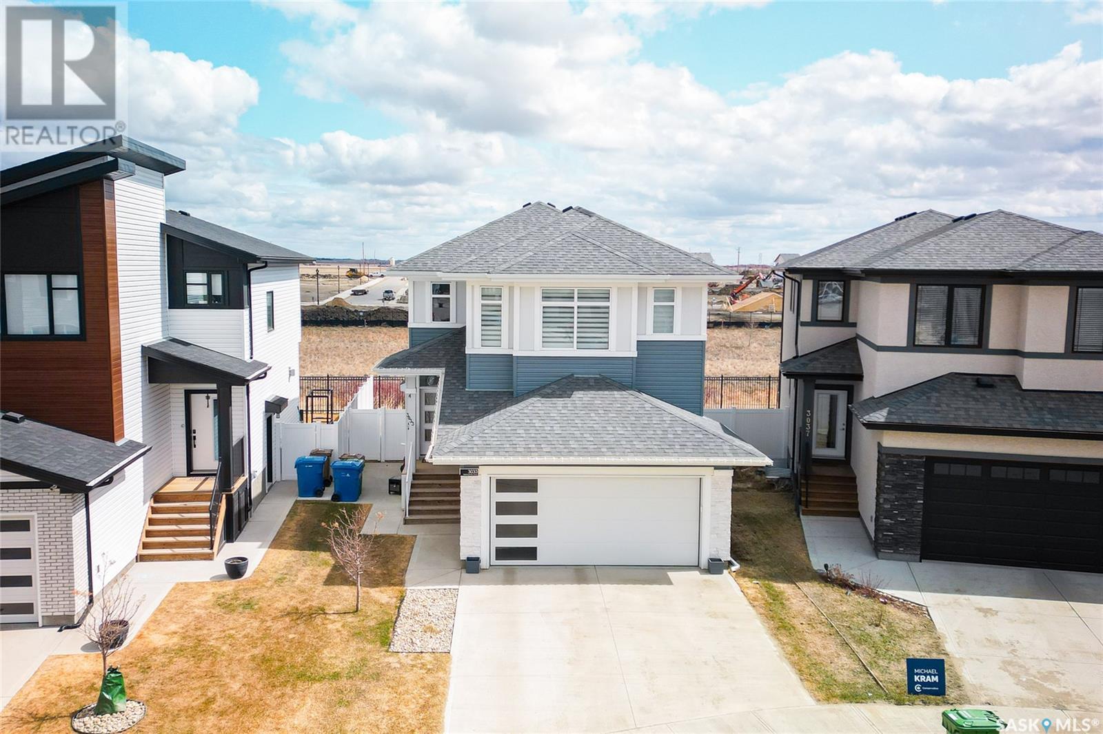 Property at A/B 3033 Bellegarde CRESCENT image 1