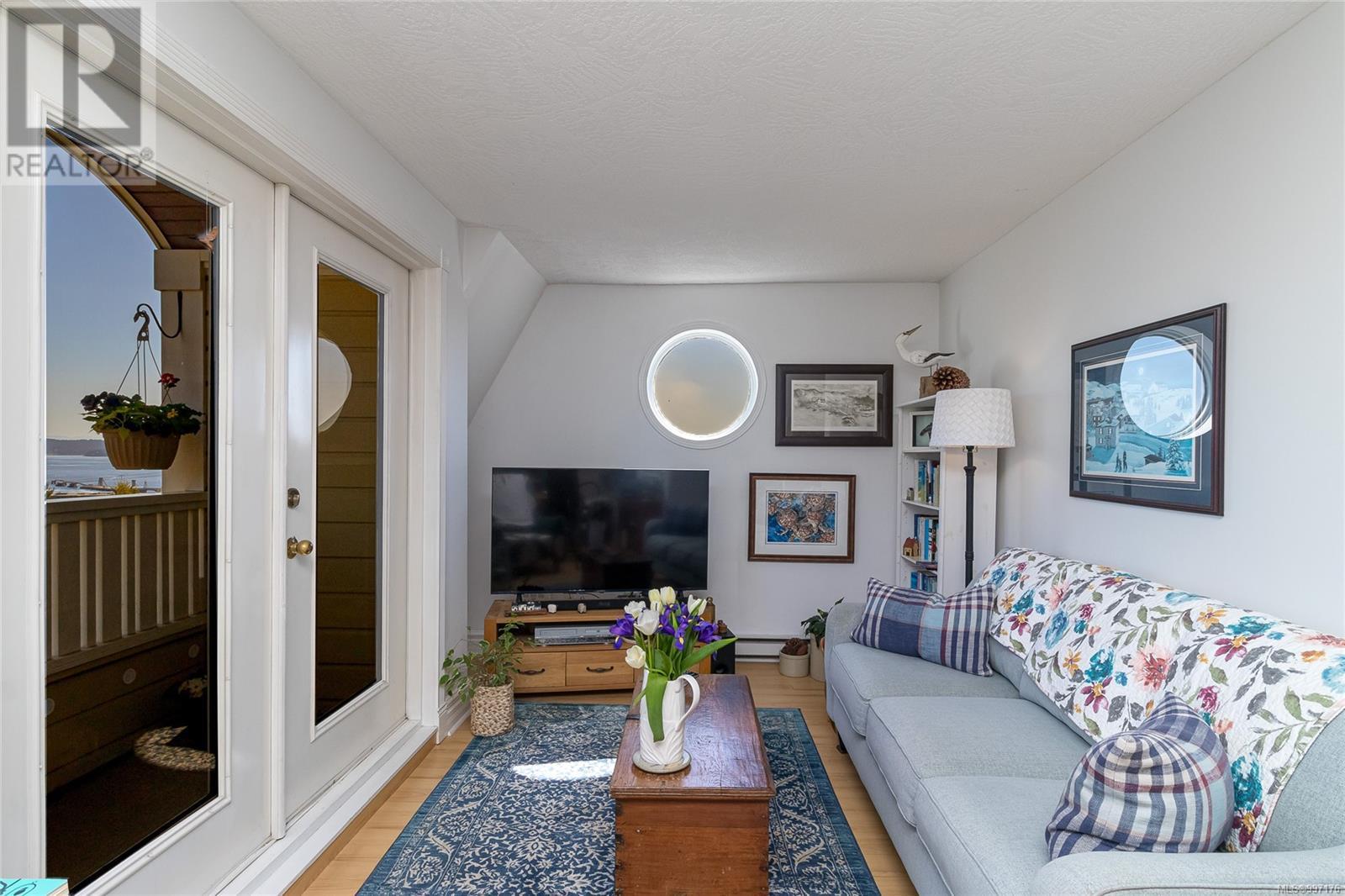 Property at 402 645 Selby St image 4