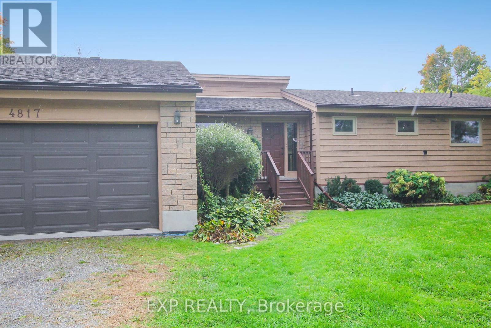 4817 Kinburn Side Road, Mississippi Mills, Ontario  K0A 2X0 - Photo 2 - X12119612