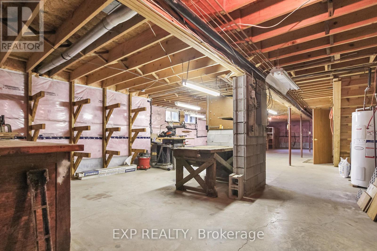 4817 Kinburn Side Road, Mississippi Mills, Ontario  K0A 2X0 - Photo 23 - X12119612