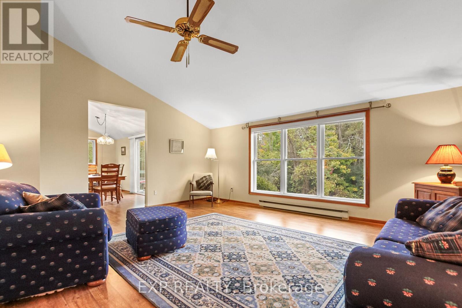 4817 Kinburn Side Road, Mississippi Mills, Ontario  K0A 2X0 - Photo 6 - X12119612