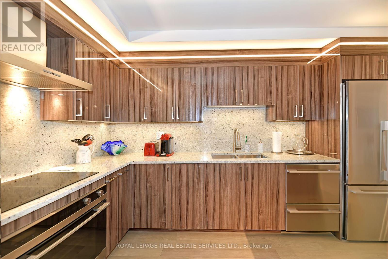 1703 - 110 Bloor Street W, Toronto (Annex), Ontario  M5S 2W7 - Photo 7 - C12119279