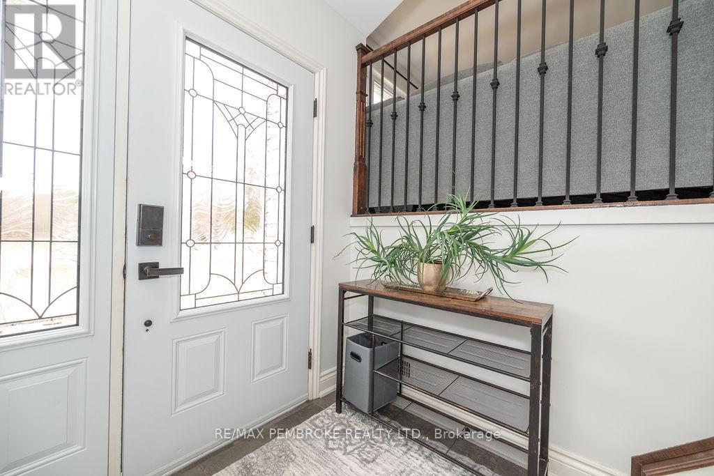 Property at 47 BIESENTHAL ROAD image 3