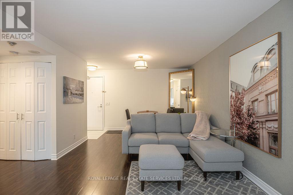 1503 - 50 Lombard Street, Toronto, Ontario  M5C 2X4 - Photo 11 - C12118460