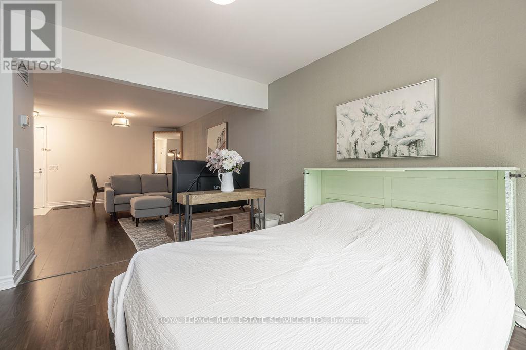 1503 - 50 Lombard Street, Toronto, Ontario  M5C 2X4 - Photo 14 - C12118460