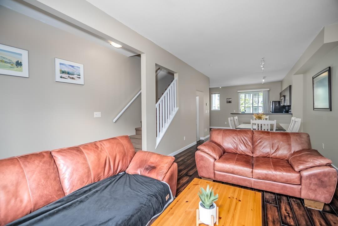 37 6575 192 Street, Surrey, British Columbia  V4N 5T8 - Photo 11 - R2996400
