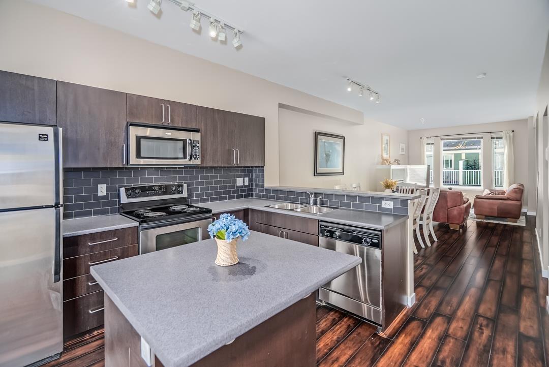 37 6575 192 Street, Surrey, British Columbia  V4N 5T8 - Photo 5 - R2996400