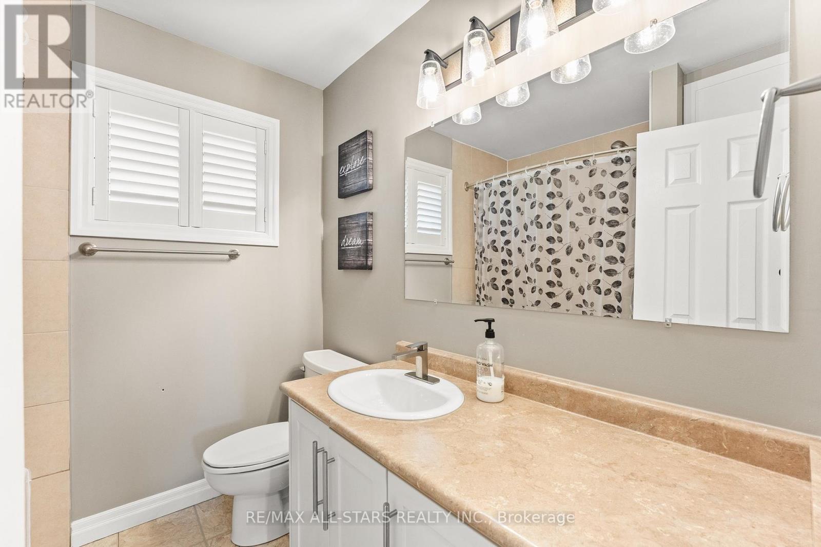 19 Joel Avenue, Georgina (Historic Lakeshore Communities), Ontario  L0E 1S0 - Photo 28 - N12119358