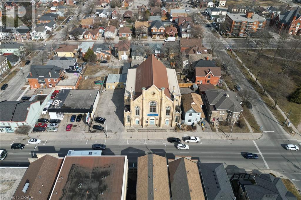 Property at 360 COLBORNE Street image 2