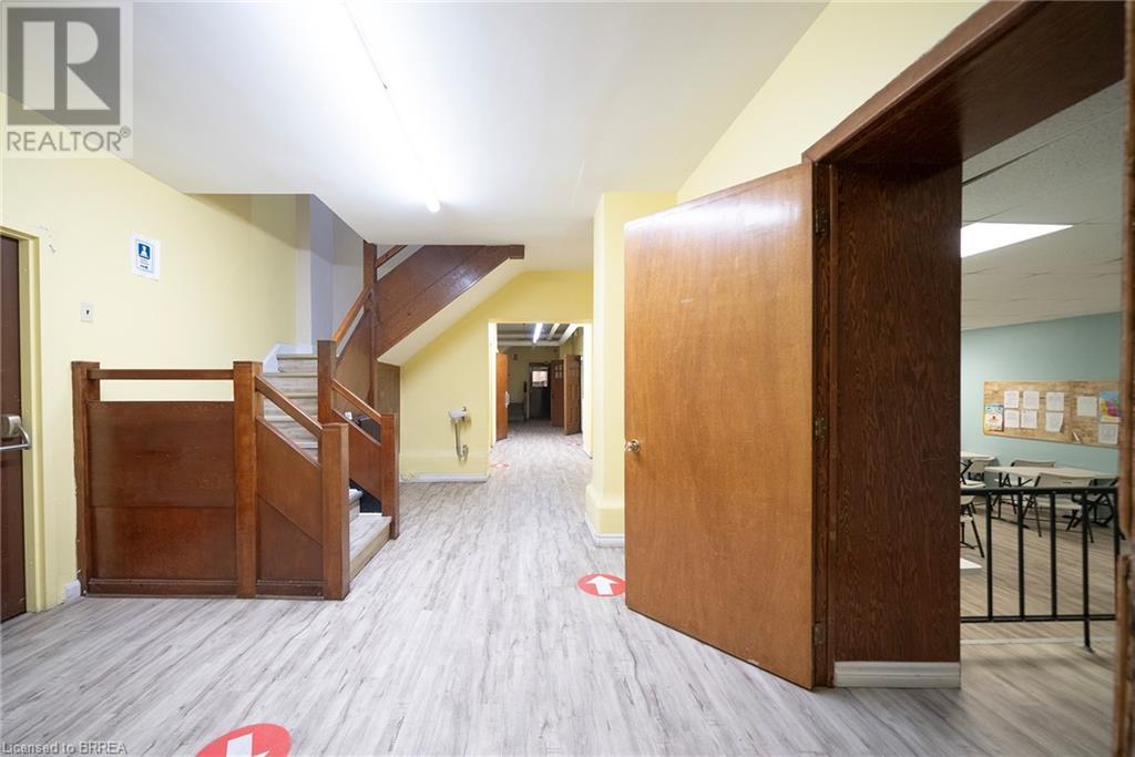 Property at 360 COLBORNE Street image 3