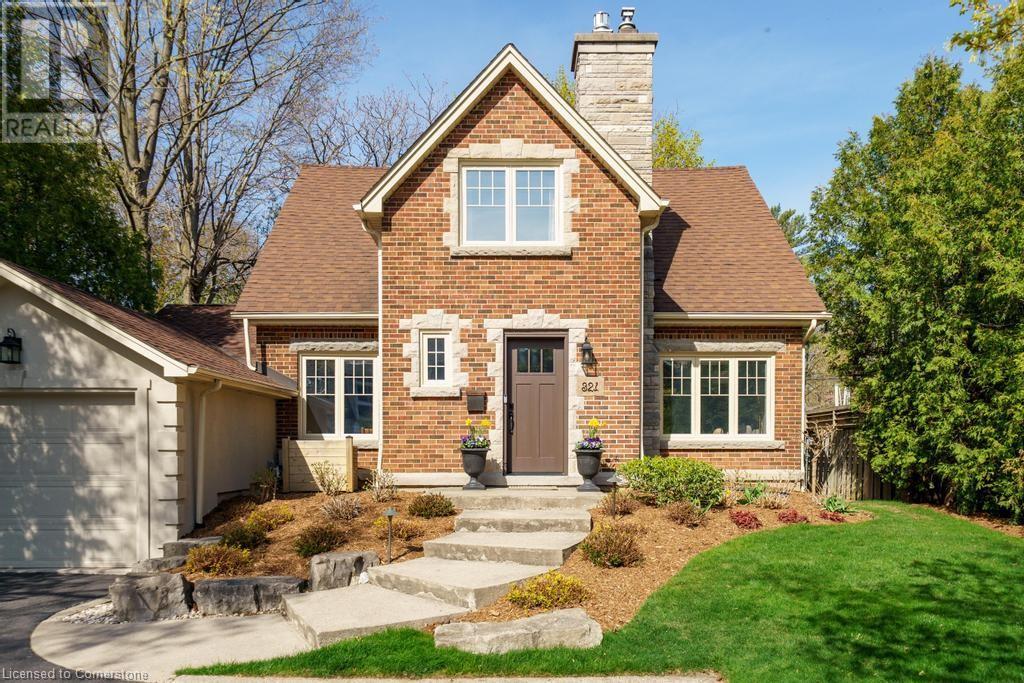 Property at 321 GUELPH Line image 2