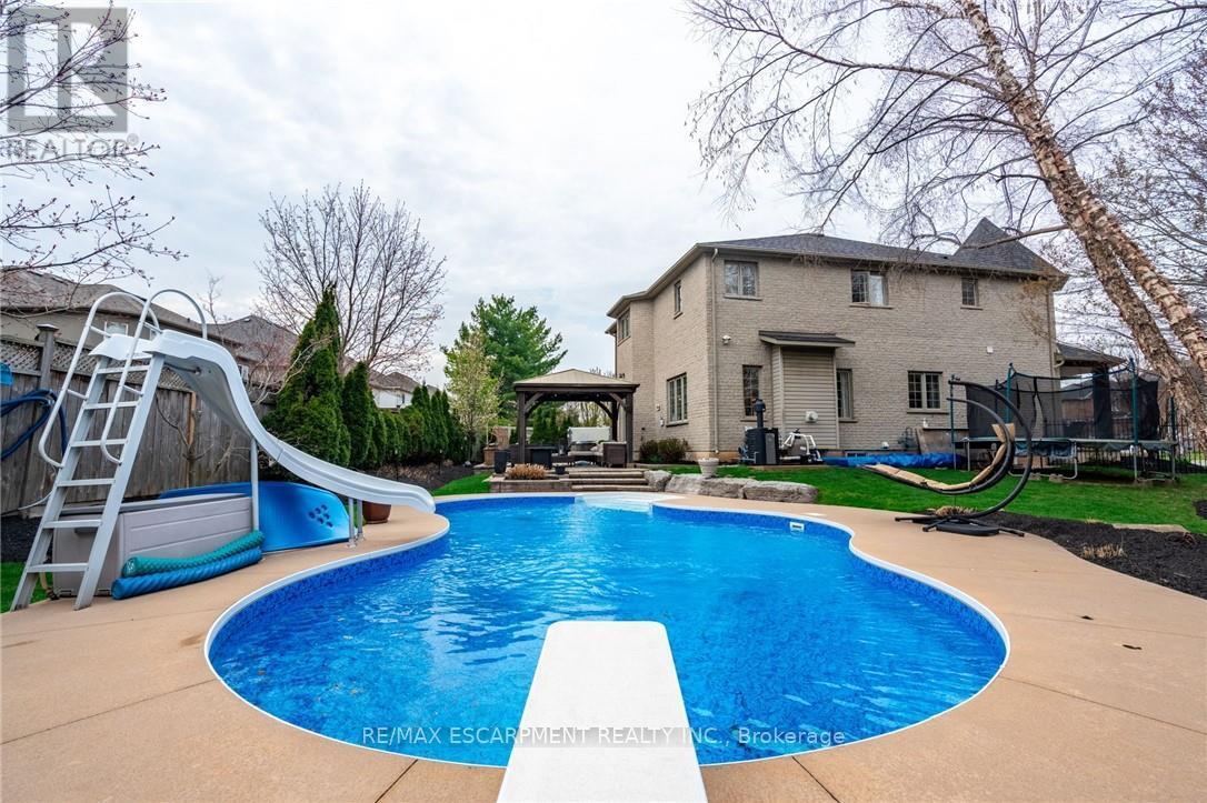 40 Commando Court, Hamilton, Ontario  L8B 0J6 - Photo 44 - X12114049