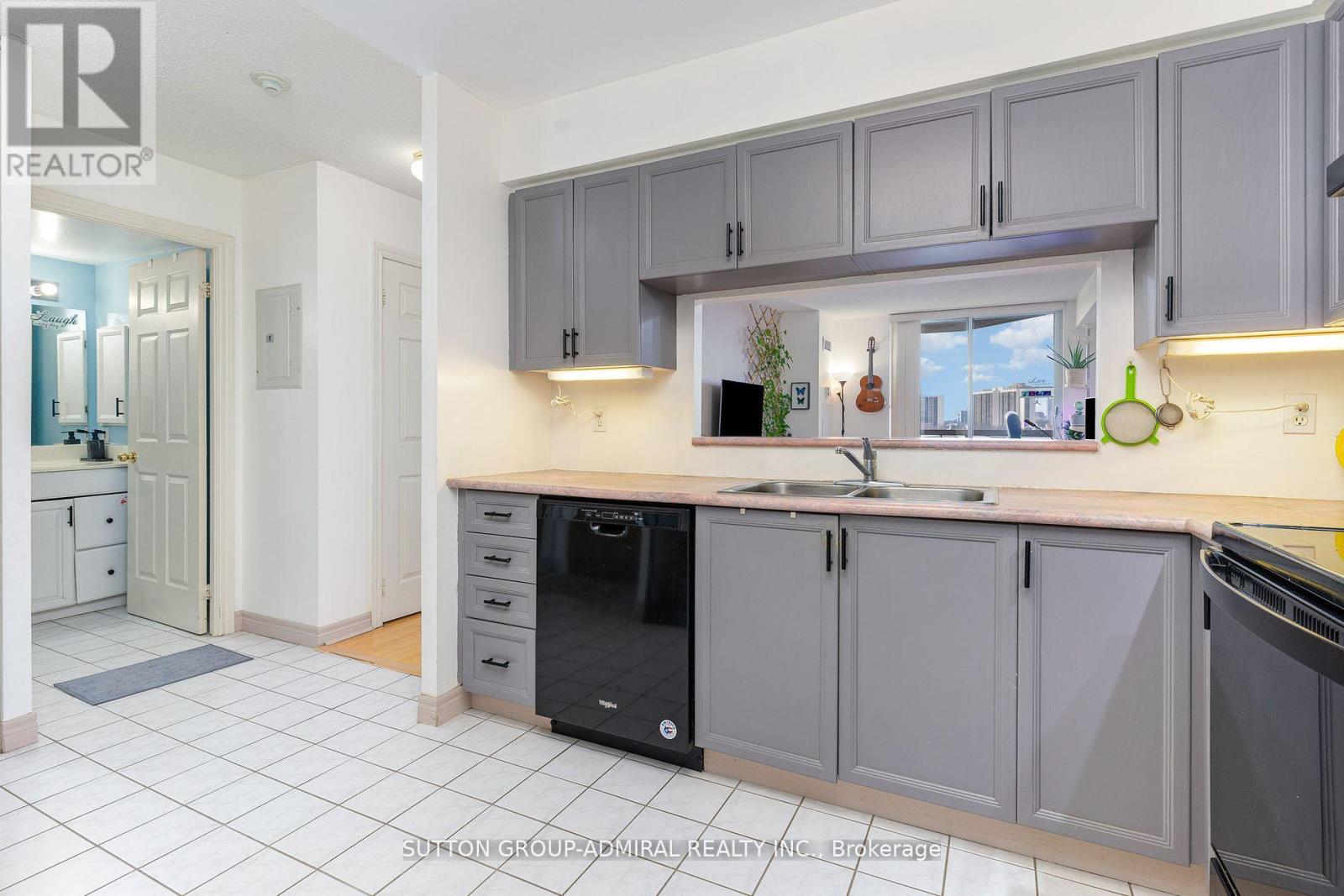 618 - 1700 Eglinton Avenue E, Toronto, Ontario  M4A 2X4 - Photo 4 - C12085021