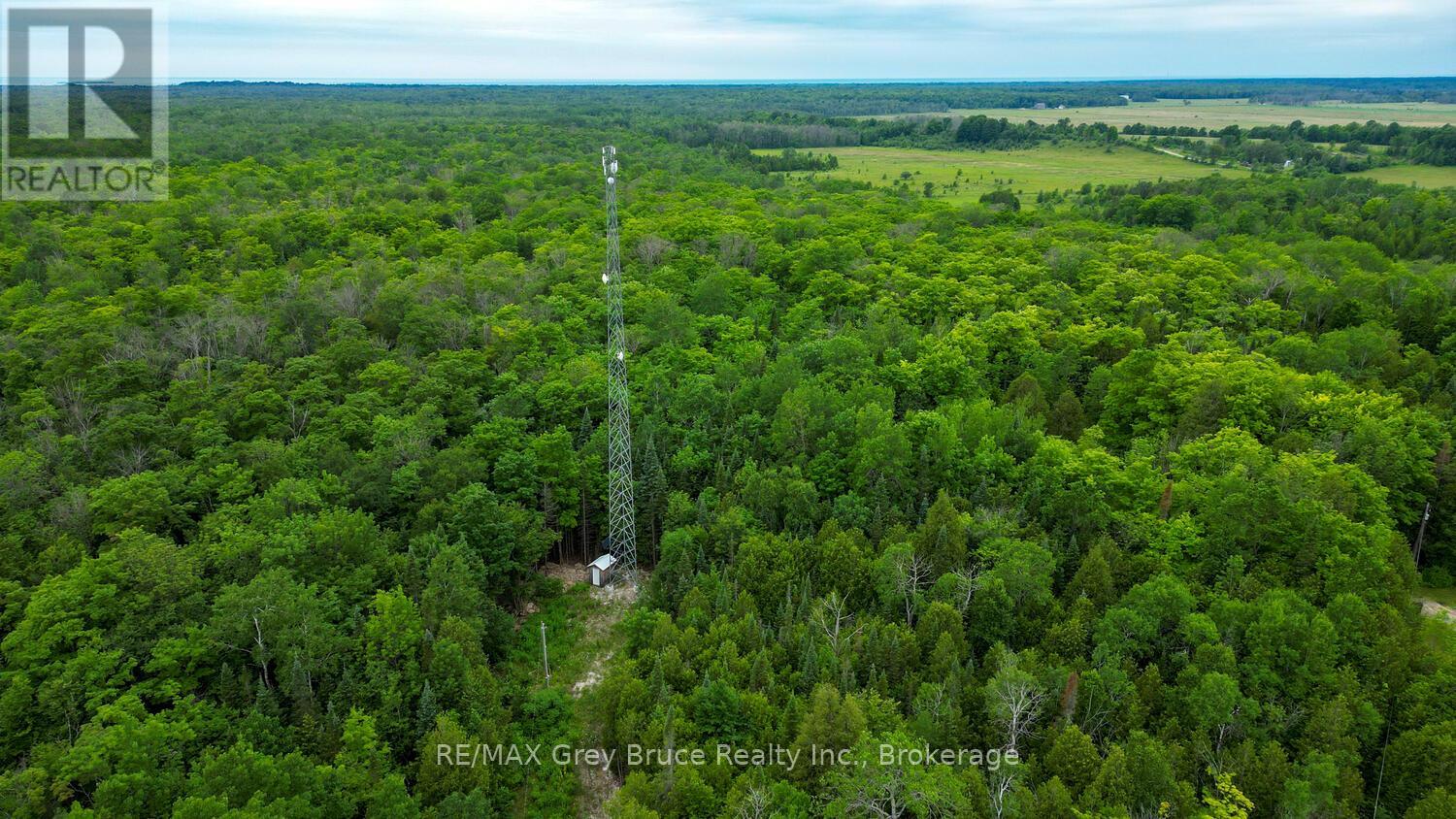 1477 Highway 6 Highway, South Bruce Peninsula, Ontario  N0H 2T0 - Photo 37 - X12119442
