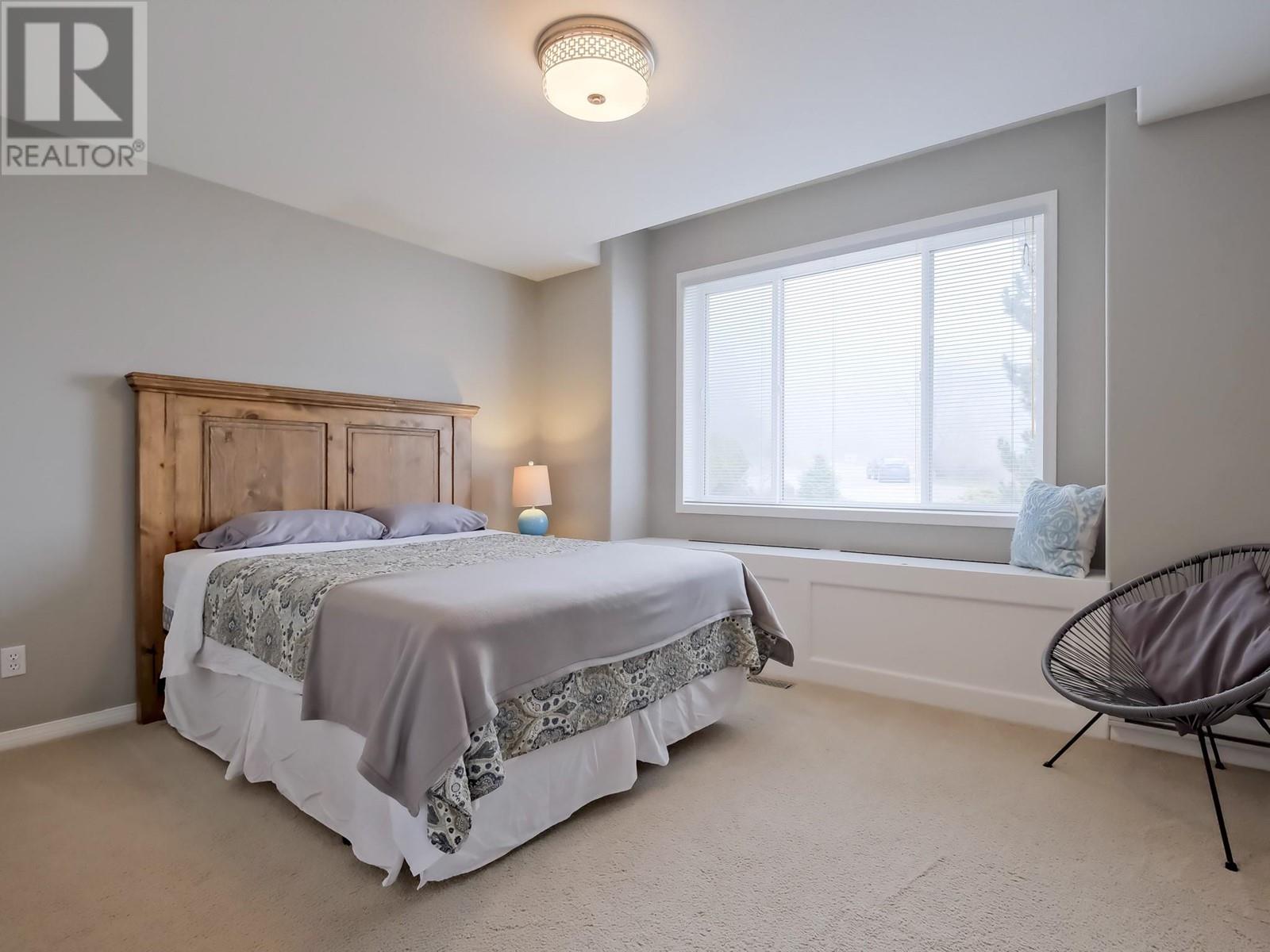 Property at 1026 McPhail Court image 2