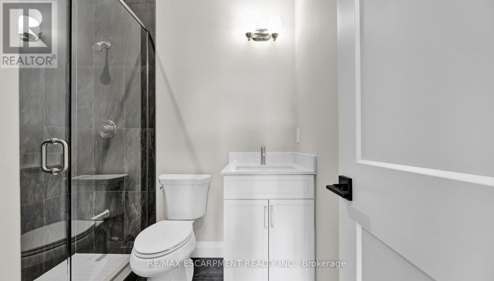 800 Garden Court Crescent, Woodstock, Ontario  N4T 0A3 - Photo 15 - X12119333
