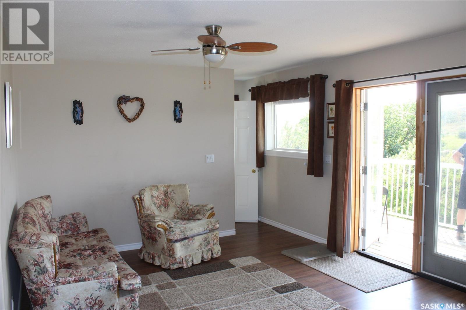 714 714 Railway Street, Eastend, Saskatchewan  S0N 0T0 - Photo 26 - SK004434