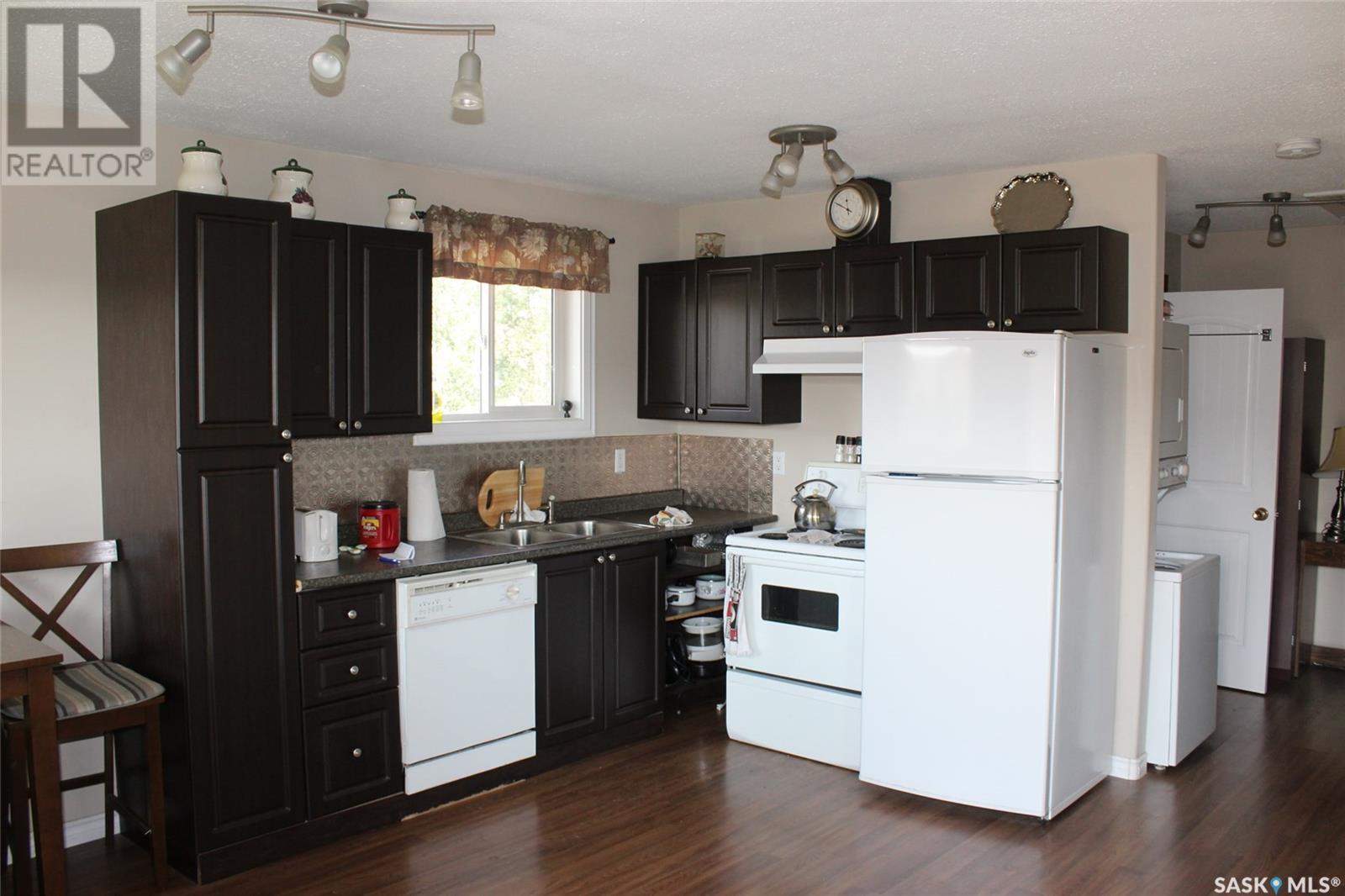 714 714 Railway Street, Eastend, Saskatchewan  S0N 0T0 - Photo 27 - SK004434
