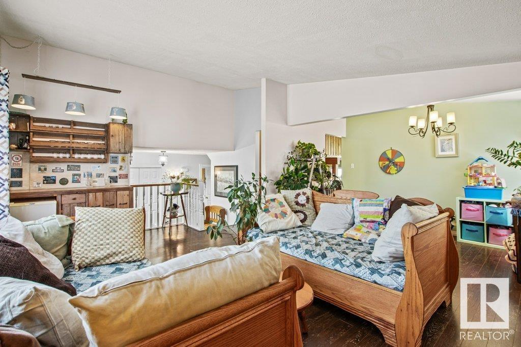 4347 68 St Nw, Edmonton, Alberta  T6K 0T7 - Photo 9 - E4433990
