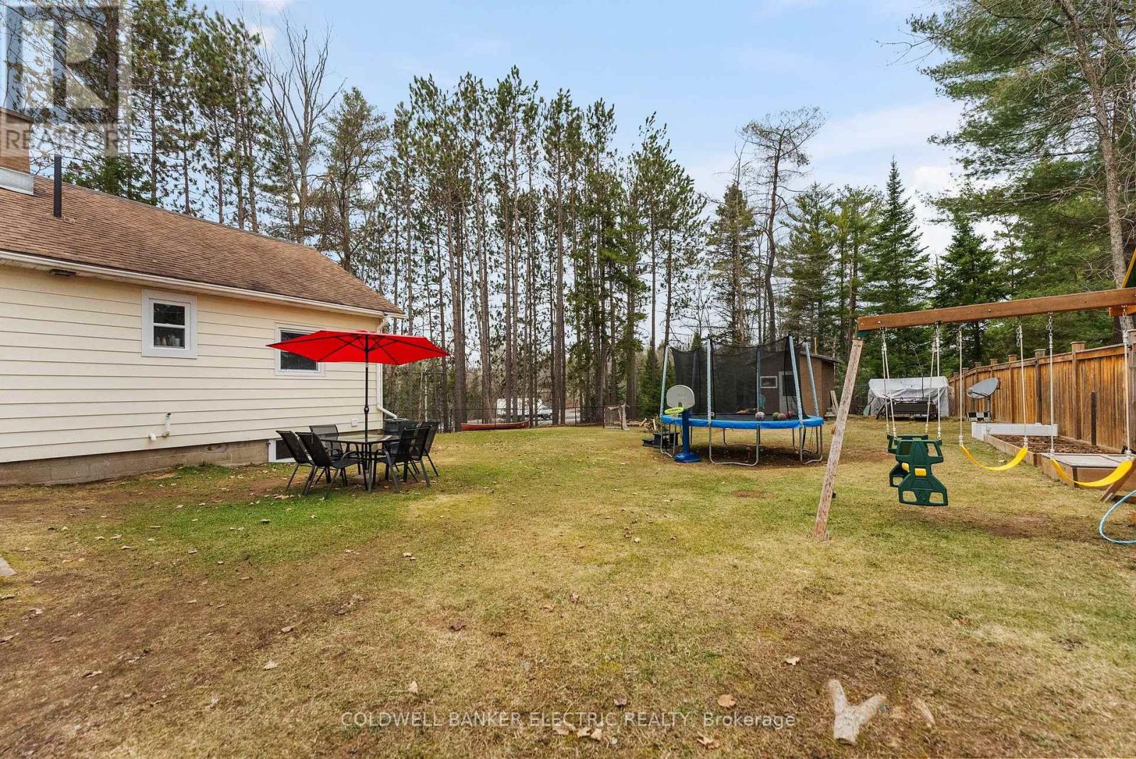 58 River Street, North Kawartha, Ontario  K0L 1A0 - Photo 29 - X12119361