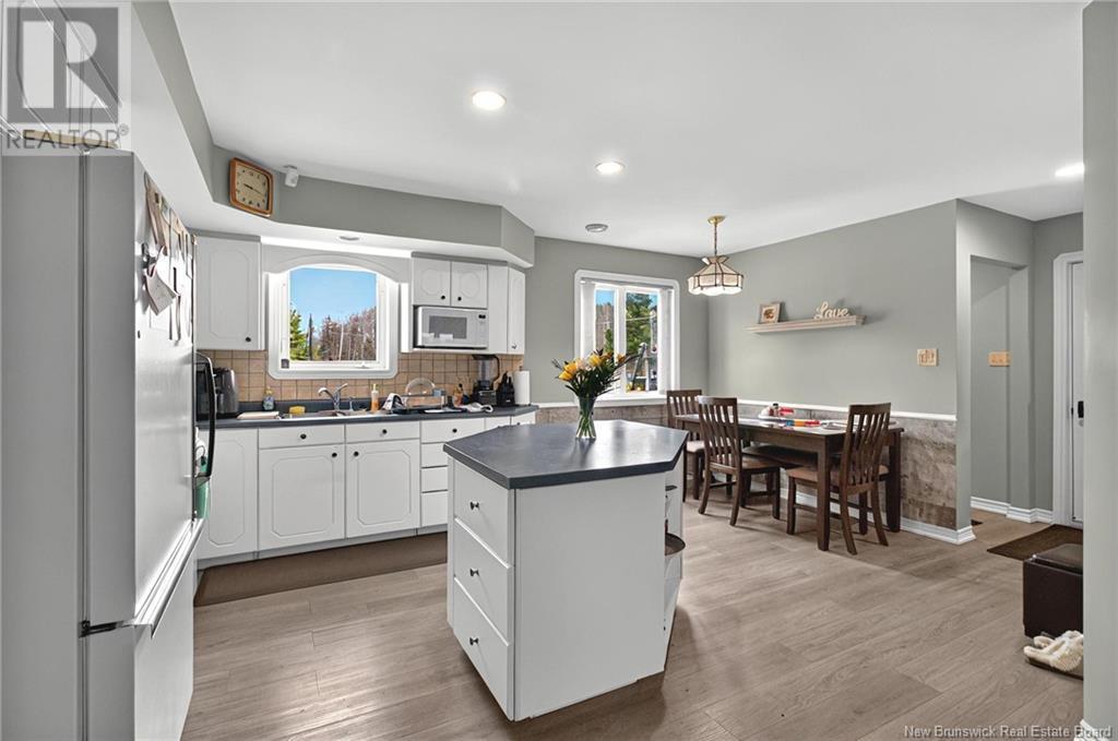 Property at 870 Cape Breton Road image 4