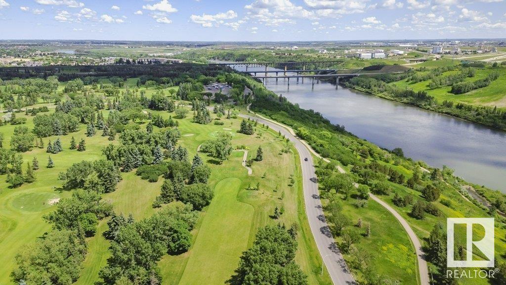 Property at #27 451 HYNDMAN CR NW image 2