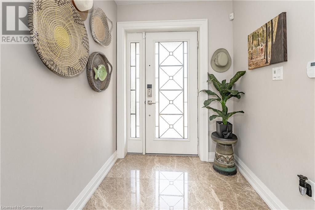 1081 Beach Boulevard, Hamilton, Ontario  L8H 6Z9 - Photo 4 - 40716350