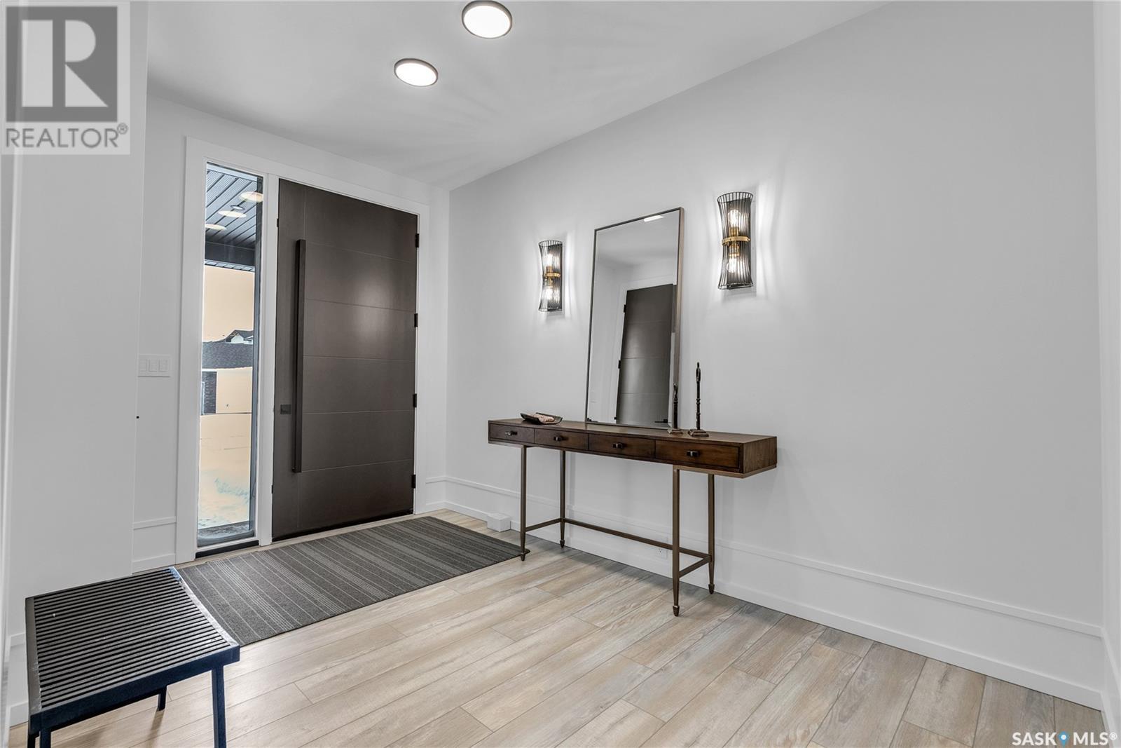 Property at 428 Woolf BEND image 3