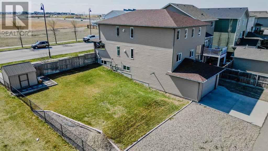 541 Aquitania Boulevard W, Lethbridge, Alberta  T1J 5G7 - Photo 49 - A2213022