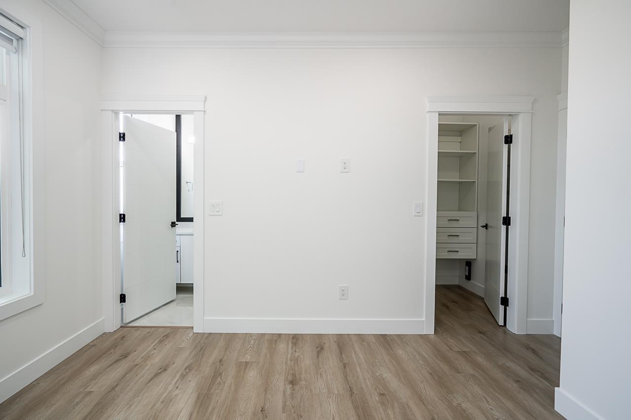 18054 63b Avenue, Surrey, British Columbia  V3S 4G1 - Photo 30 - R2997314